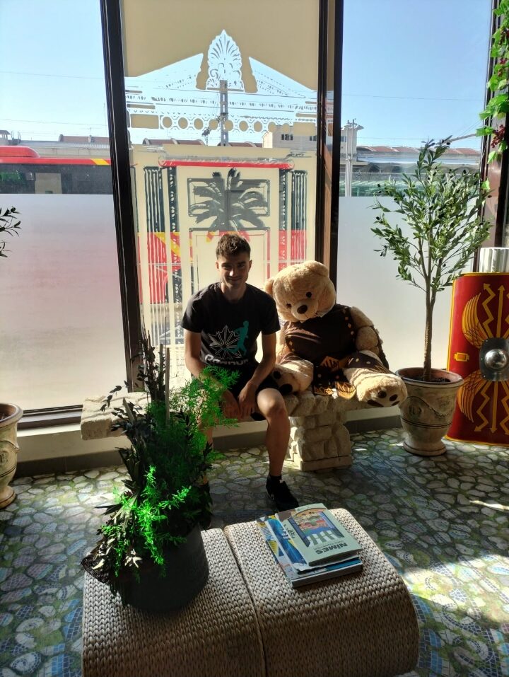 Screenshot_2025-08-14-12-56-12-002_com.google.android.apps.messaging (1)